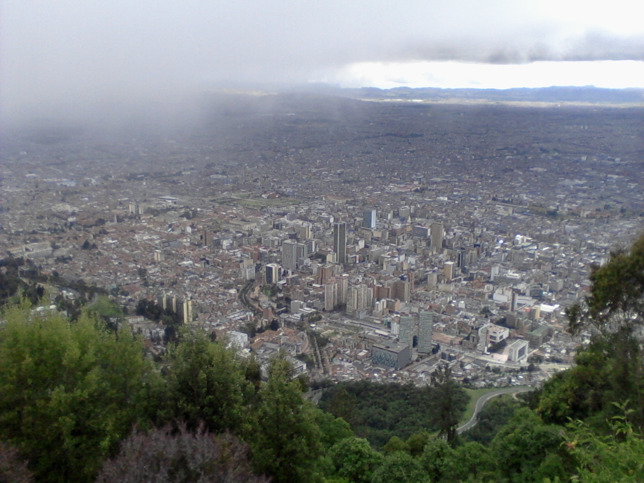 Monserrate et Colpatria: l’immensité de Bogotá