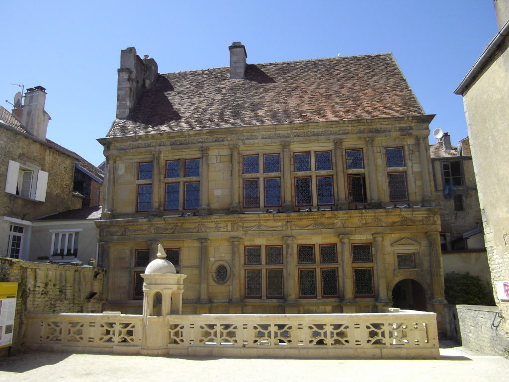 IMGP2759 Langres, jolie ville fortifiée