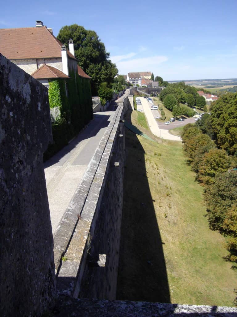 IMGP2797 Langres, jolie ville fortifiée