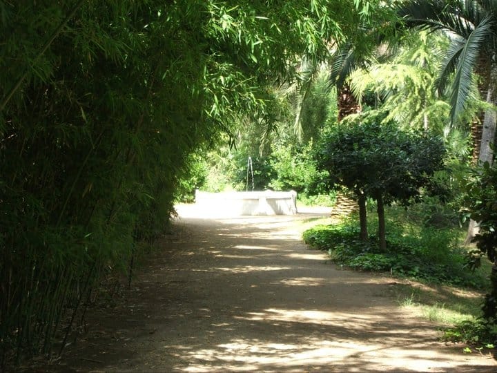 26 parque palau reial Tour virtuel de Barcelone