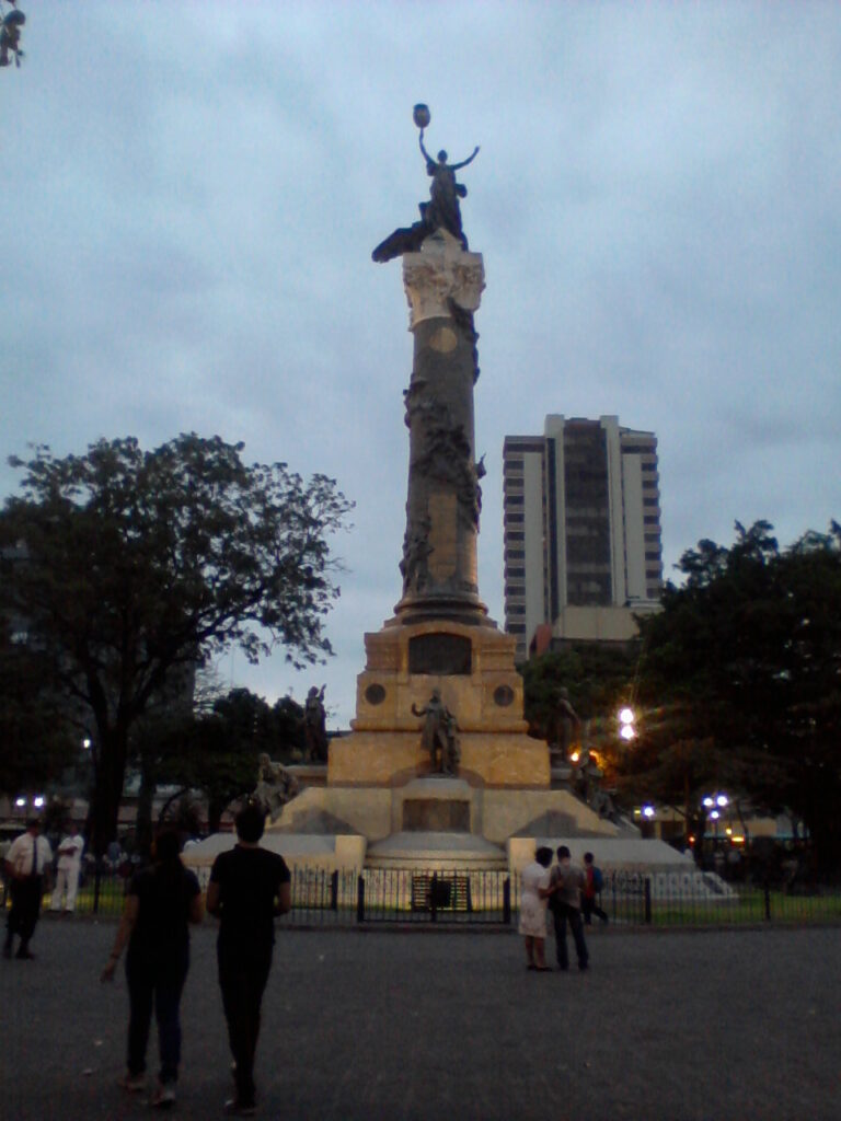Photo 1641 Parc Centenario