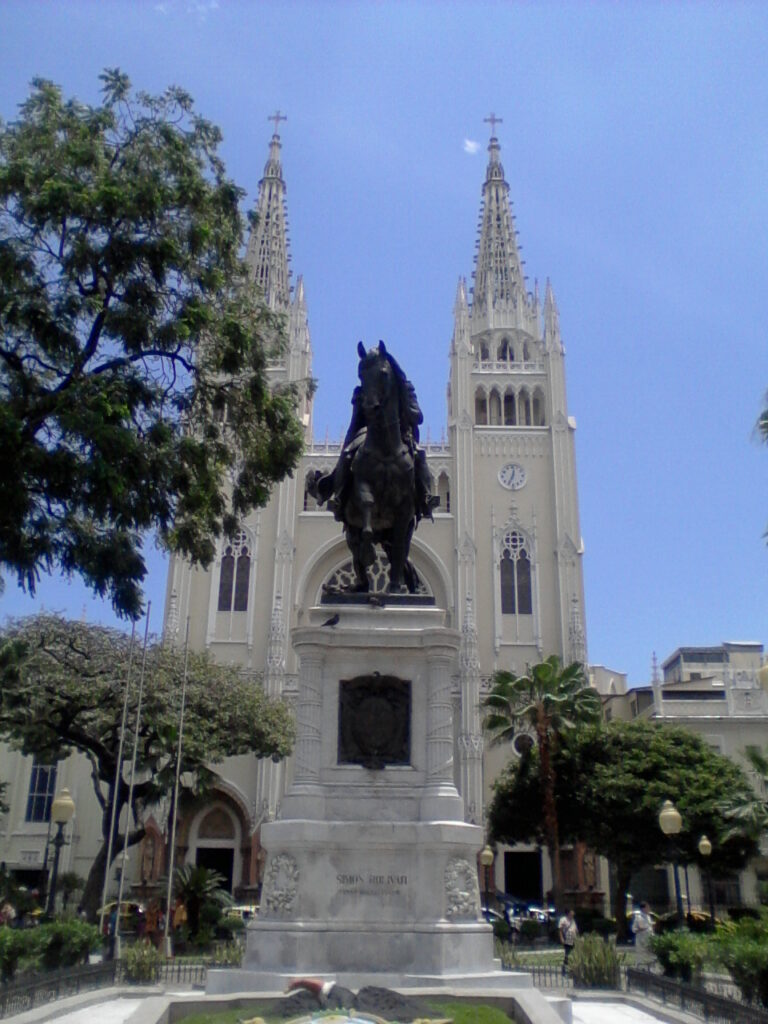 centenario cathedrale Parc Centenario
